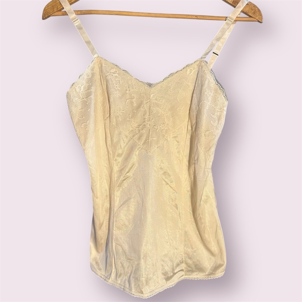 Vintage USAMade Lingerie Camisole Lace Strap Satin Nylon Sexy Nightwear Cream